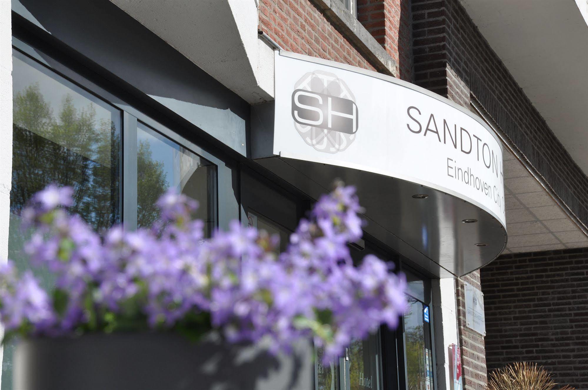 Sandton Eindhoven Centre Exteriör bild